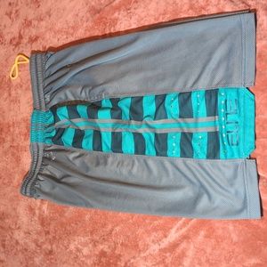 Nike Elite Blue Shorts size XL
